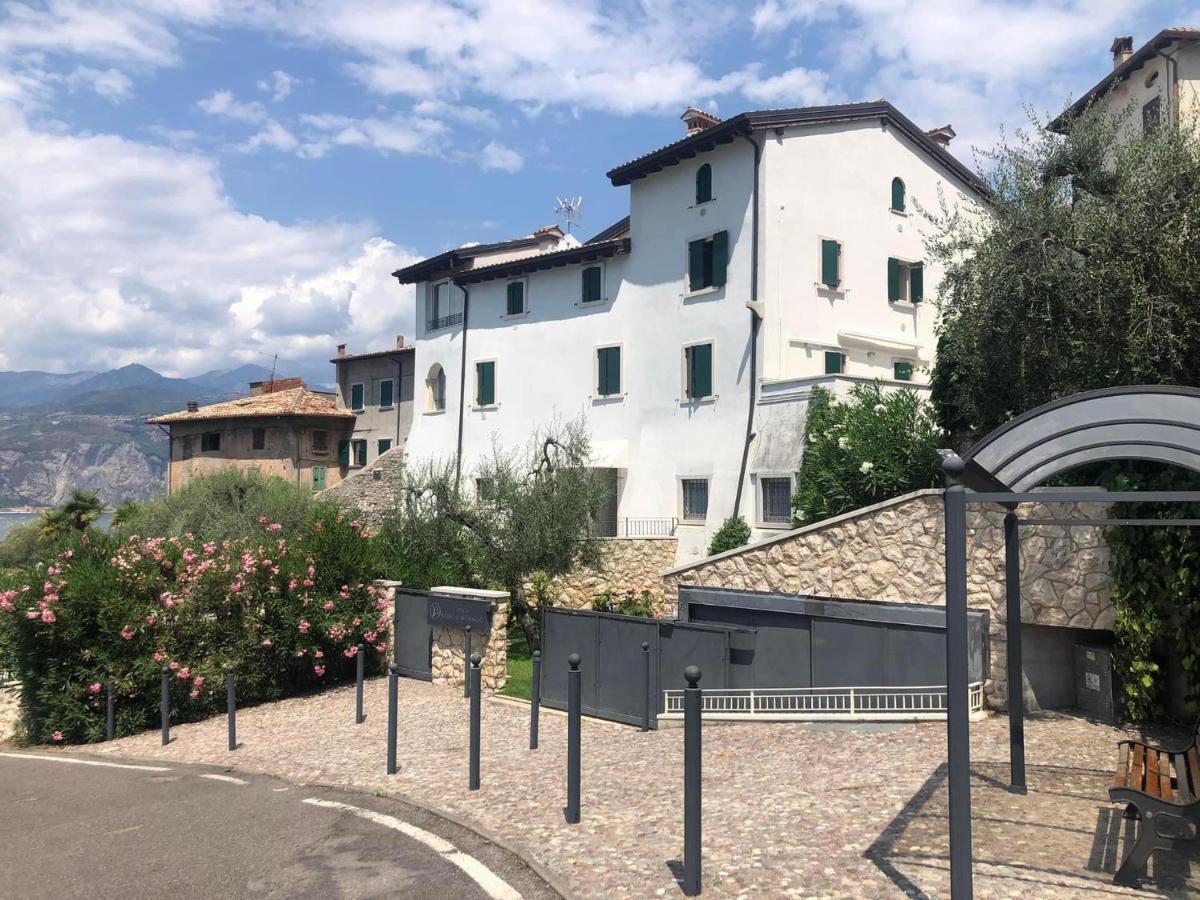 Villa Borgo Borago เบรนโซเน ซูล การ์ดา ภายนอก รูปภาพ