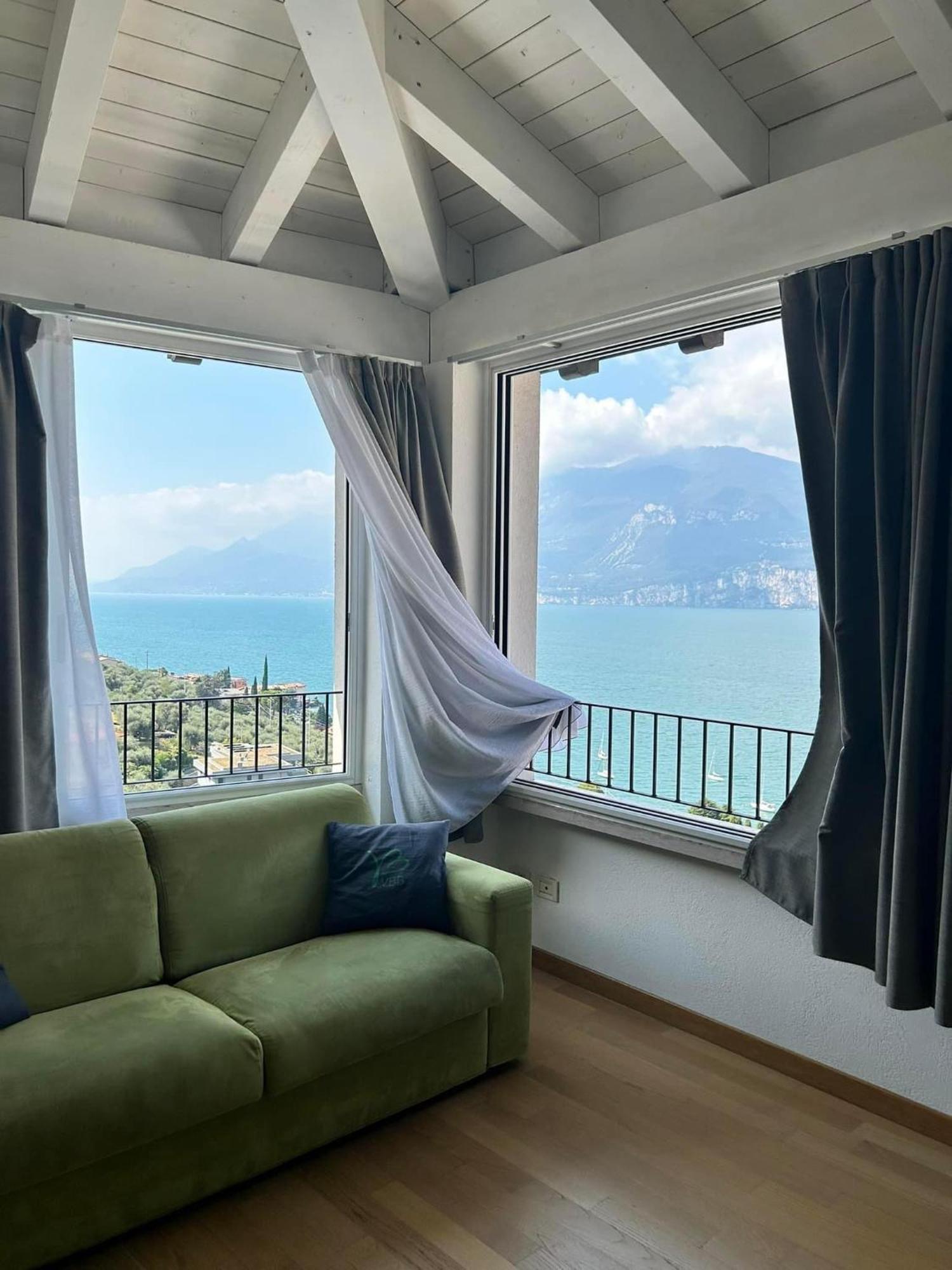Villa Borgo Borago เบรนโซเน ซูล การ์ดา ภายนอก รูปภาพ