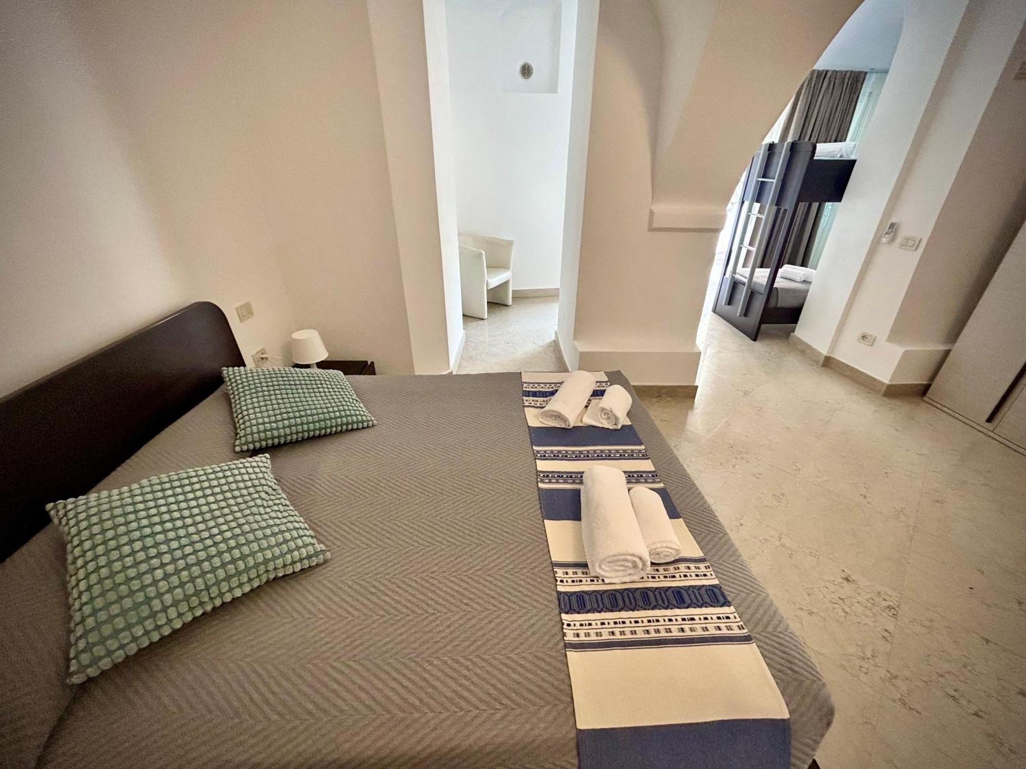 Villa Borgo Borago เบรนโซเน ซูล การ์ดา ห้อง รูปภาพ